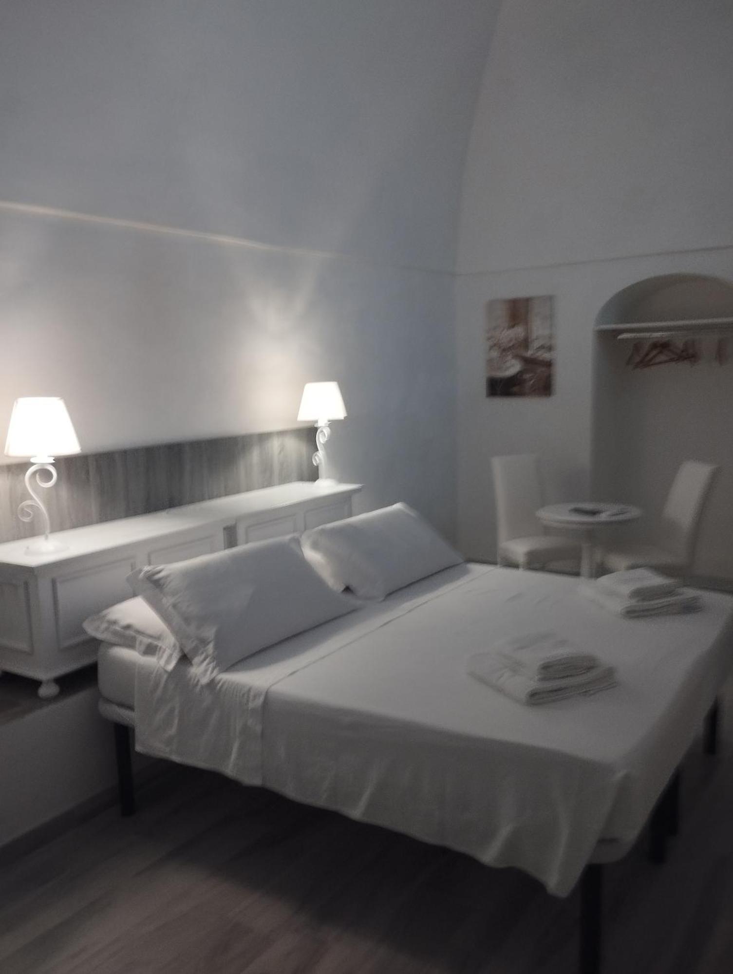 La Maison Piazza Del Popolo Манфредония Экстерьер фото